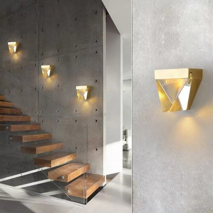 CRYSTAL PRISM
